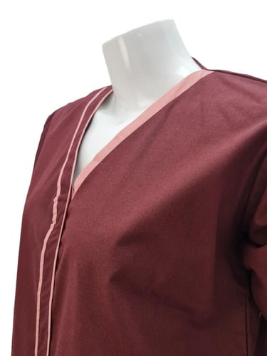 طقم لبس عاملات