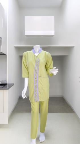 طقم لبس عاملات