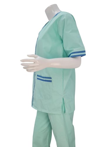 طقم لبس عاملات