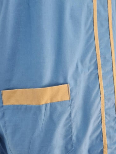 طقم لبس عاملات