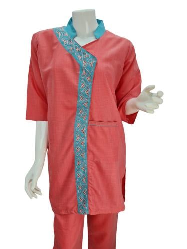 طقم لبس عاملات