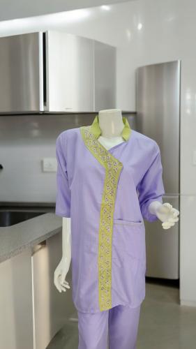 طقم لبس عاملات