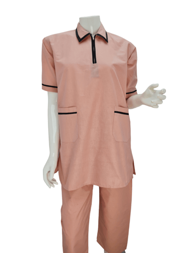 طقم لبس عاملات