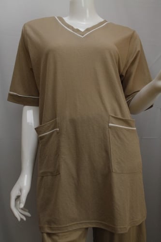 طقم لبس عاملات