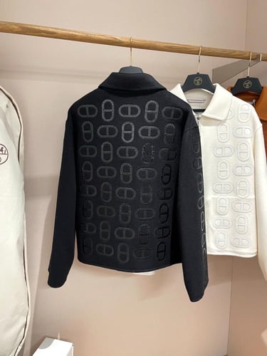 جاكيت ايرميز