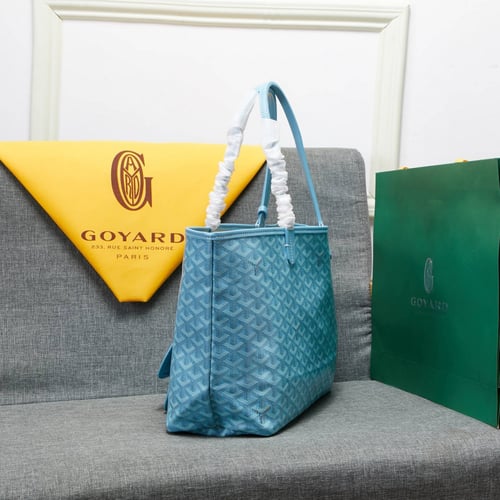 Goyard - M