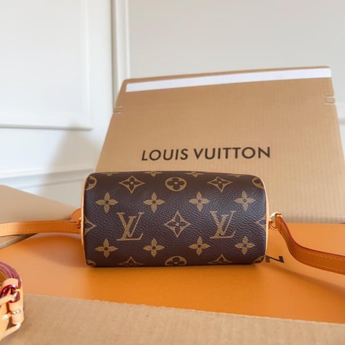 louis vuitton Speedy Nano مع إمكانية طبع حرفين