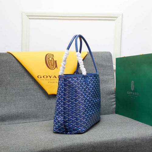 Goyard - M