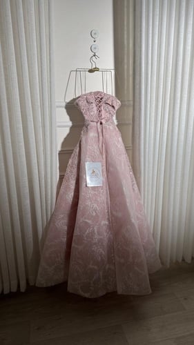 فستان ايمان