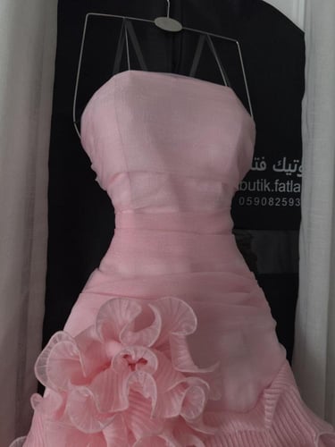 فستان انغام