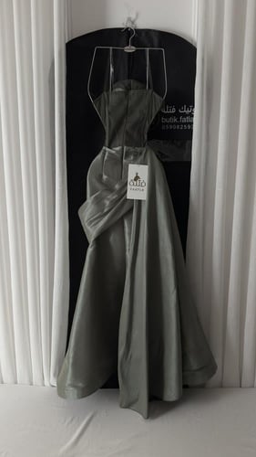 فستان نورة