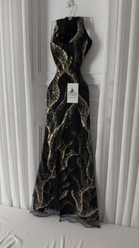 فستان عذابة