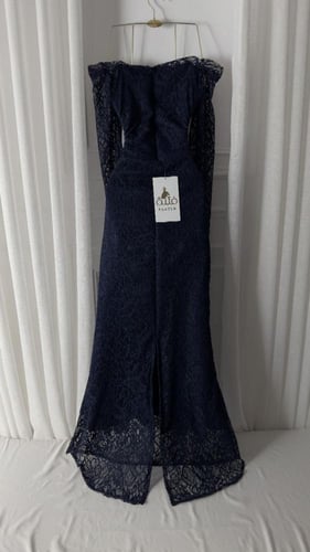 فستان اريام