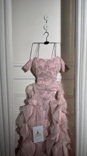 فستان غيداء