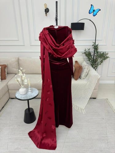 فستان نايفه