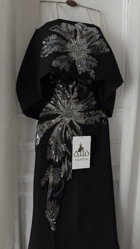 فستان اسراء