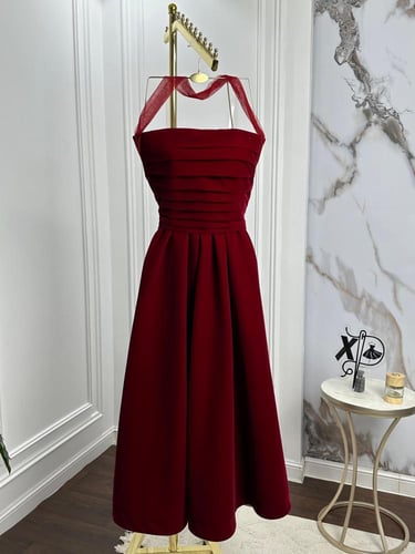 فستان عذابه