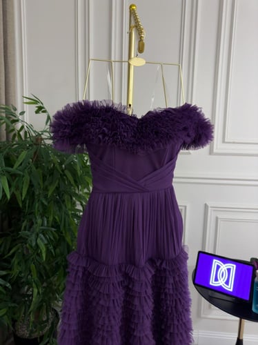 فستان هيلاد