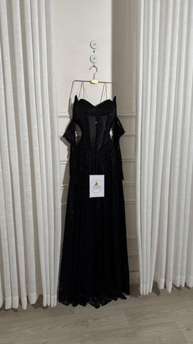 فستان اشواق