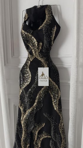 فستان عذابة