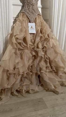 فستان ميعاد