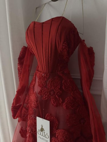 فستان غاده احمر