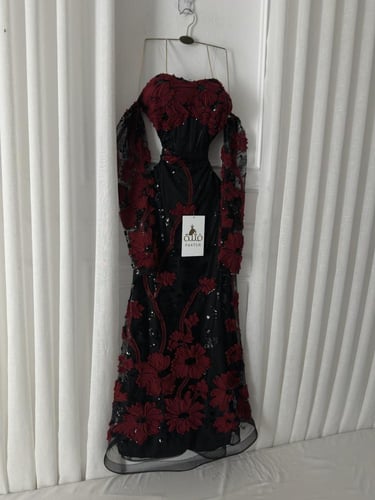 فستان نورهان