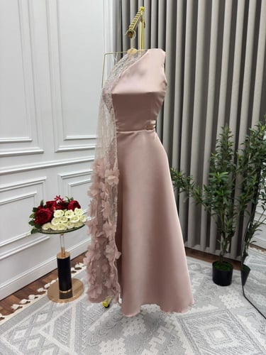 فستان لارين