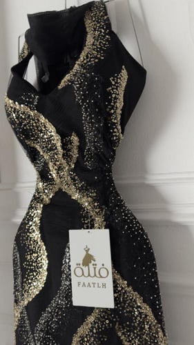 فستان عذابة