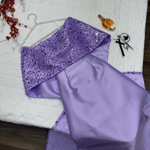 فستان فوشي فخم شك مع فيونكه من الخلف