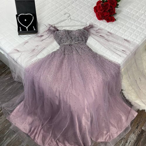 فستان الانيقات بتصميم عصري