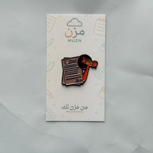 ملصق معدني law