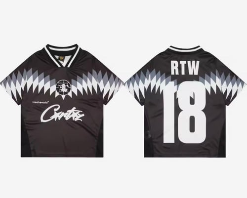 تيشيرتات كورتز