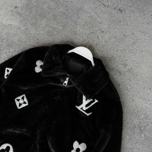 جاكيت لويس فيتون أسود