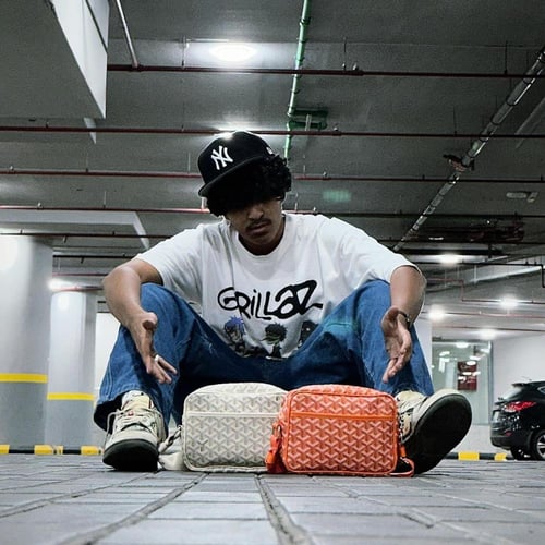 شنطة كتف من جويارد