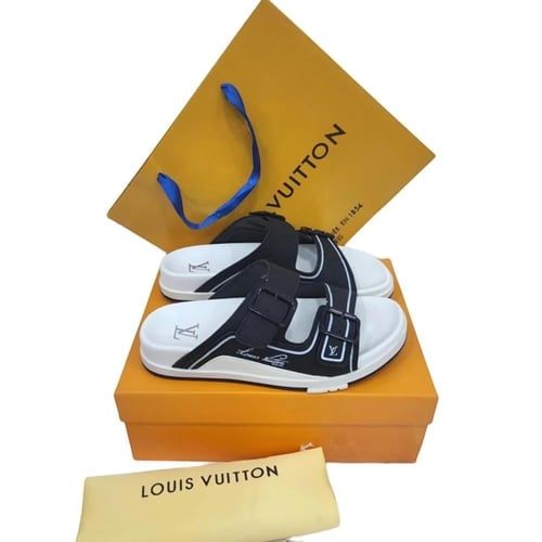 صندل لويس فيتون