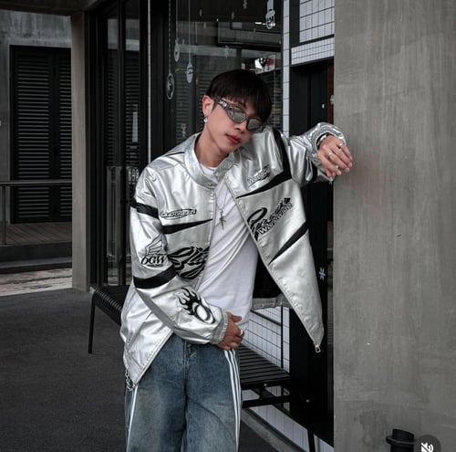 Hellstar's red bomber jacket is decorated with a b...