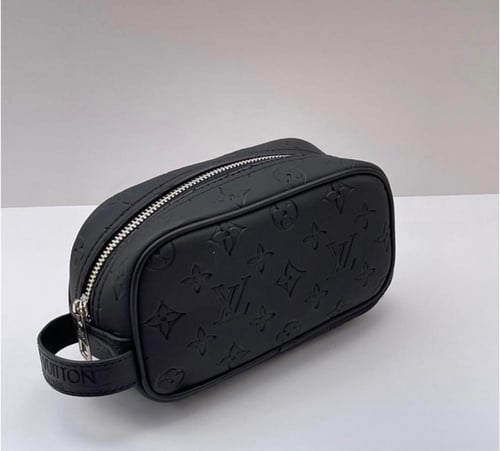 شنطة يد صغيرة من لويس فيتون