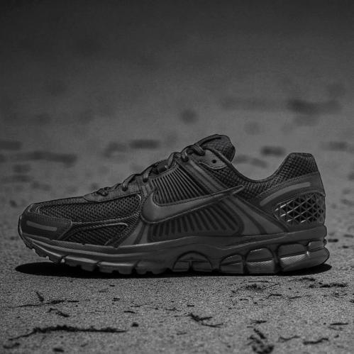 نايكي زووم فوميرو 5