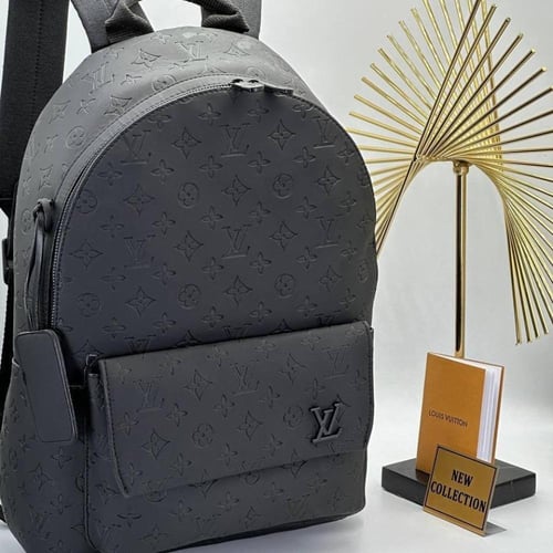 شنطة ظهر لويس فيتون