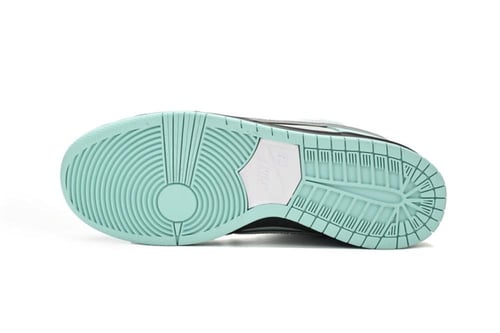 Nike Dunk SB Low Tiffany Lobster