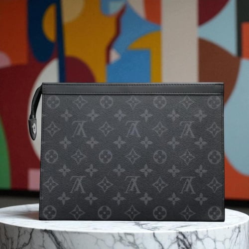 باوتشات لويس فيتون