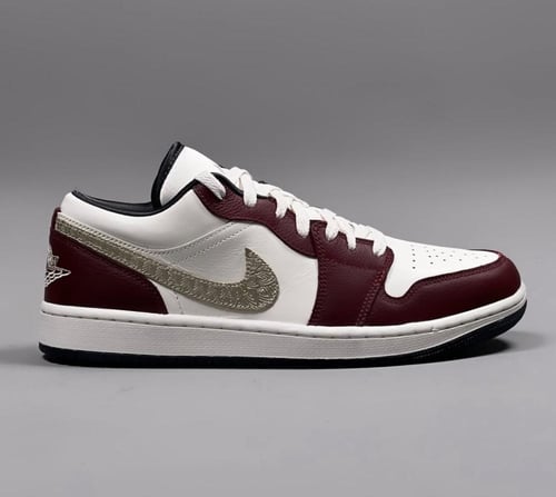 Nike Dunk Low SE Sail Multi-Camo