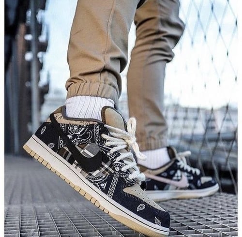 Travis Scott Nike