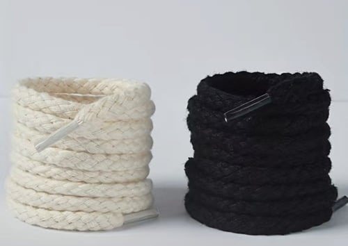 رباط حذاء مصنوع من الكتان