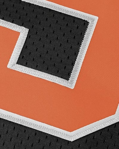 تيشيرت كرة قدم أمريكية مطرز