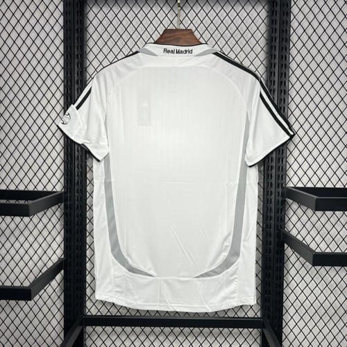 تيشيرت كلاسيك ريال مدريد 2006