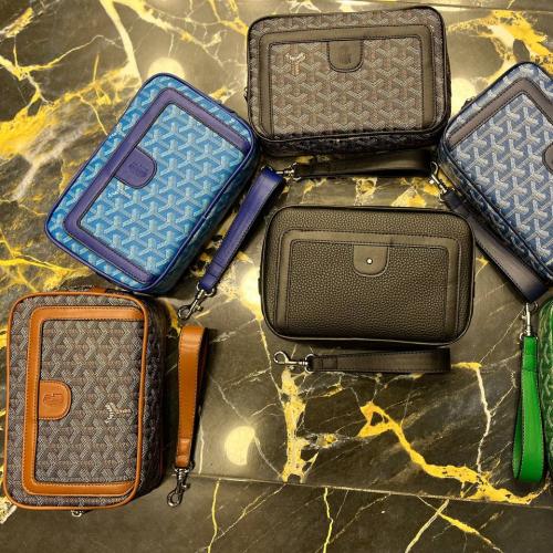 شنطة يد قويارد