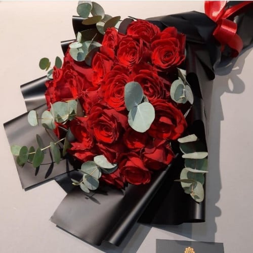 بوكيه فاخر روز احمر طبيعي