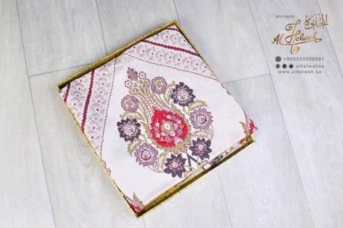 سجادة صلاة تركي فاخرة بعلبة 65x110 سم